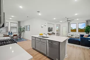 180 Hornet St, Elgin, TX 78621 - Photo 8