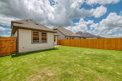 180 Hornet Street, Elgin, TX 78621 - Photo 26
