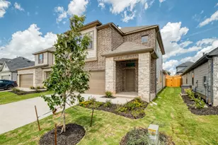 180 Hornet St, Elgin, TX 78621 - Photo 2