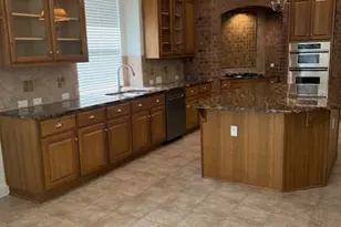 10103 Brightling Ln, Austin, TX 78750 - Photo 8