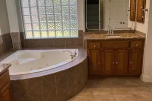 10103 Brightling Ln, Austin, TX 78750 - Photo 14