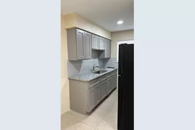 1231 N Lbj Drive #9, San Marcos, TX 78666 - Photo 4