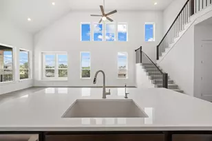 520 High Smt Dr, Georgetown, TX 78628 - Photo 4