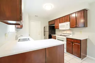 7900 Whitsun Dr, Austin, TX 78749 - Photo 10