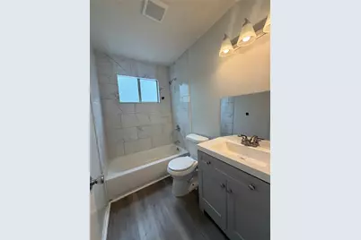 509 Central Avenue #B, Elgin, TX 78621 - Photo 14