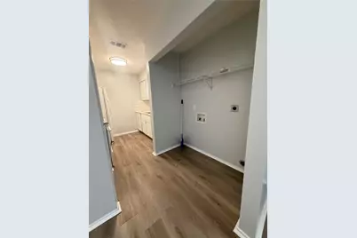 509 Central Avenue #B, Elgin, TX 78621 - Photo 10