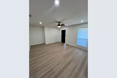 8012 Pinedale Cove #A, Austin, TX 78757 - Photo 6
