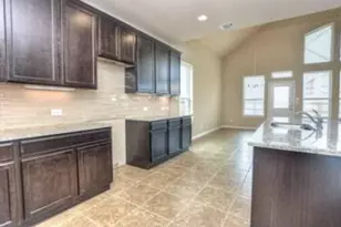 917 Swan Flower St, Leander, TX 78641 - Photo 2