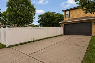 710 Alamo Plaza Dr, Cedar Park, TX 78613 - Photo 22