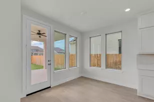 161 Montecilo Dr, Liberty Hill, TX 78642 - Photo 10