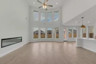 161 Montecilo Dr, Liberty Hill, TX 78642 - Photo 4