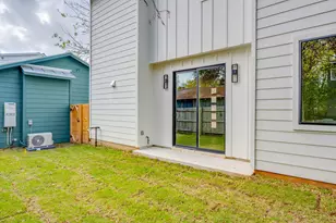 1004 Ellingson Ln, Austin, TX 78751 - Photo 32