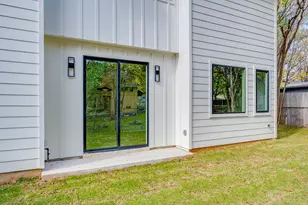 1004 Ellingson Ln, Austin, TX 78751 - Photo 24