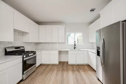 1004 Ellingson Lane #2, Austin, TX 78751 - Photo 6