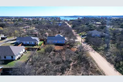 111 E Hickory Drive, Granite Shoals, TX 78654 - Photo 4