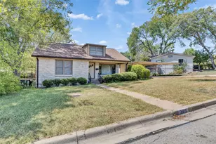 3810 Brookview Rd, Austin, TX 78722 - Photo 2