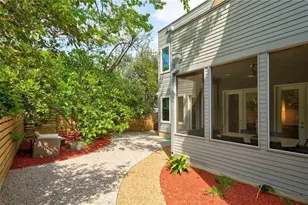 708 W Milton St, Austin, TX 78704 - Photo 22
