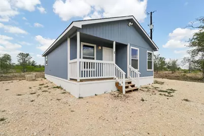 1087 Schubert Lane #E, Kyle, TX 78640 - Photo 2