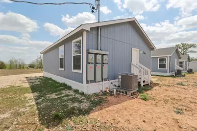 1087 Schubert Lane #E, Kyle, TX 78640 - Photo 18
