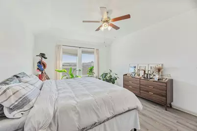 241 Sweetwater Creek Lane, Hutto, TX 78634 - Photo 16