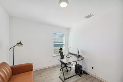 241 Sweetwater Creek Lane, Hutto, TX 78634 - Photo 26