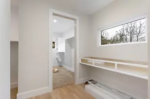 3009 Kuhlman Ave, Austin, TX 78702 - Photo 4