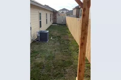 379 Joanne Loop #B, Buda, TX 78610 - Photo 36