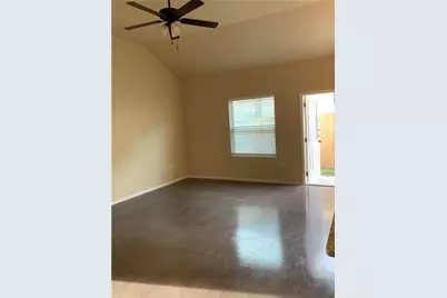 379 Joanne Loop #B, Buda, TX 78610 - Photo 10