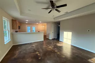 1710 E Ave J Ave, Lampasas, TX 76550 - Photo 4