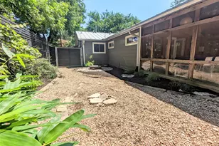 1821 Spillman St, Austin, TX 78704 - Photo 38