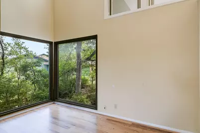 8804 Mountain Path Circle, Austin, TX 78759 - Photo 12