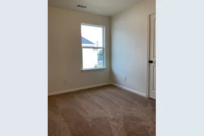 2002 W 2nd Street #202, Taylor, TX 76574 - Photo 10