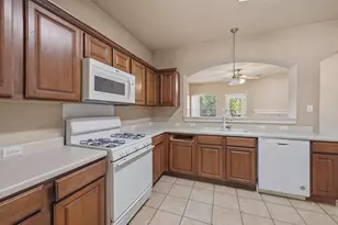 144 Dark Horse Ln, Buda, TX 78610 - Photo 2