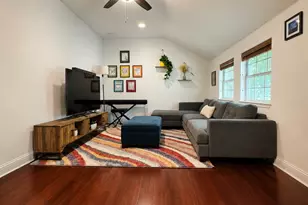 1612 N Miriam Ave, Austin, TX 78702 - Photo 20