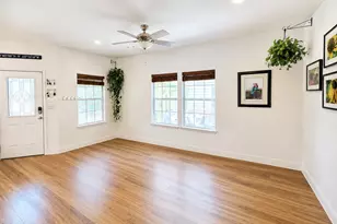1612 N Miriam Ave, Austin, TX 78702 - Photo 12