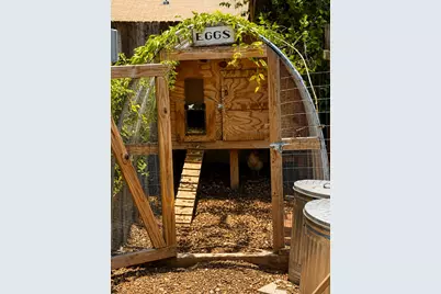 1612 N Miriam Avenue #B, Austin, TX 78702 - Photo 32