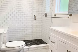 1612 N Miriam Ave, Austin, TX 78702 - Photo 22