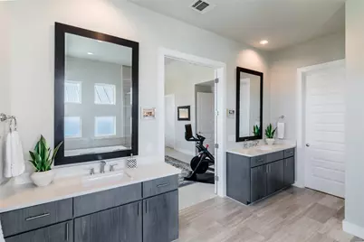 6025 Seville Drive, Austin, TX 78724 - Photo 16