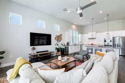 6025 Seville Drive, Austin, TX 78724 - Photo 10