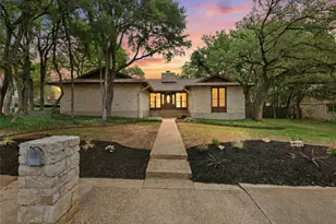 12017 Wycliff Ln, Austin, TX 78727 - Photo 1