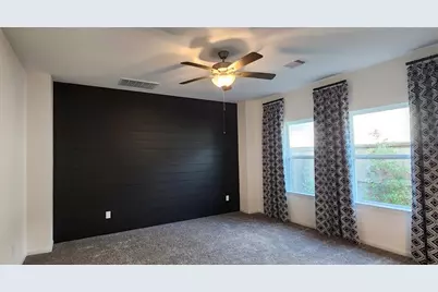 201 Water Grass Trail, Clute, TX 77531 - Photo 4