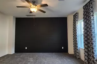 201 Water Grass Trl, Clute, TX 77531 - Photo 16