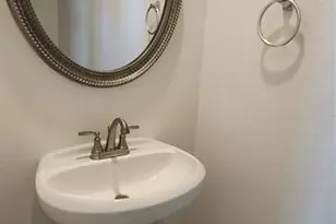 201 Water Grass Trl, Clute, TX 77531 - Photo 22