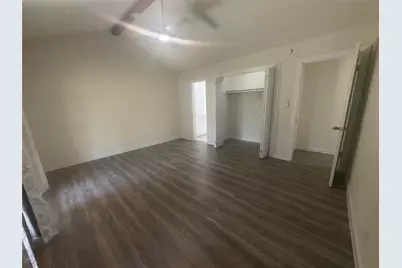 1009 Bowie Street, Lockhart, TX 78644 - Photo 14