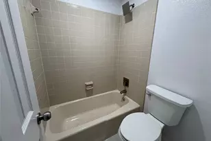1009 Bowie St, Lockhart, TX 78644 - Photo 22