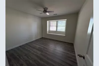 1009 Bowie Street, Lockhart, TX 78644 - Photo 28