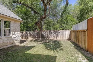 3508 Red River St, Austin, TX 78705 - Photo 28
