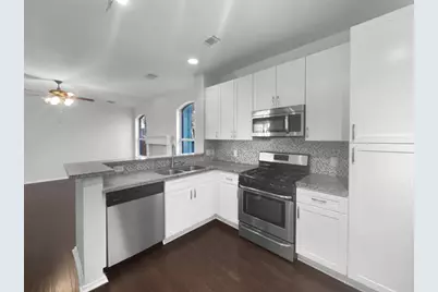 1718 Rosenborough Lane S, Round Rock, TX 78665 - Photo 2