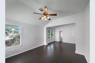 1718 Rosenborough Lane S, Round Rock, TX 78665 - Photo 4