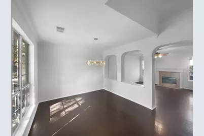 1718 Rosenborough Lane S, Round Rock, TX 78665 - Photo 8